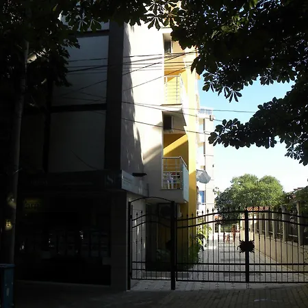 Apartcomplex New Tawn Обзор